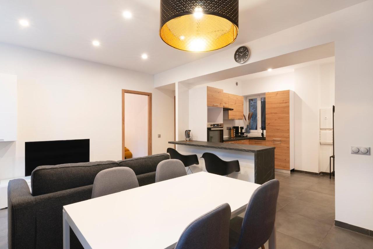 Le 23 Apartment Jarny Bagian luar foto